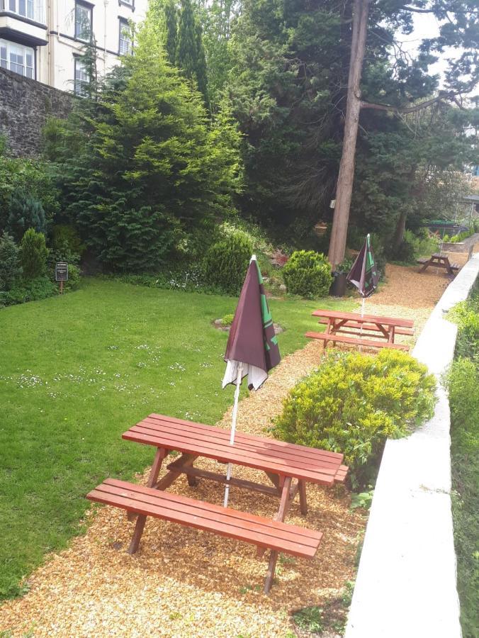 The Hand Hotel Llangollen Exterior foto